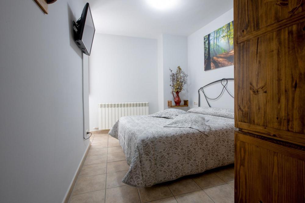 Linares de Mora Hostal Antiguo Hospital מראה חיצוני תמונה