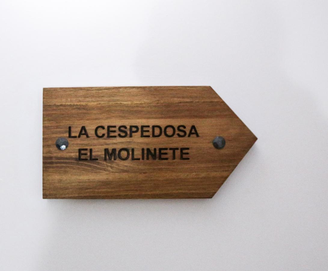 Linares de Mora Hostal Antiguo Hospital מראה חיצוני תמונה